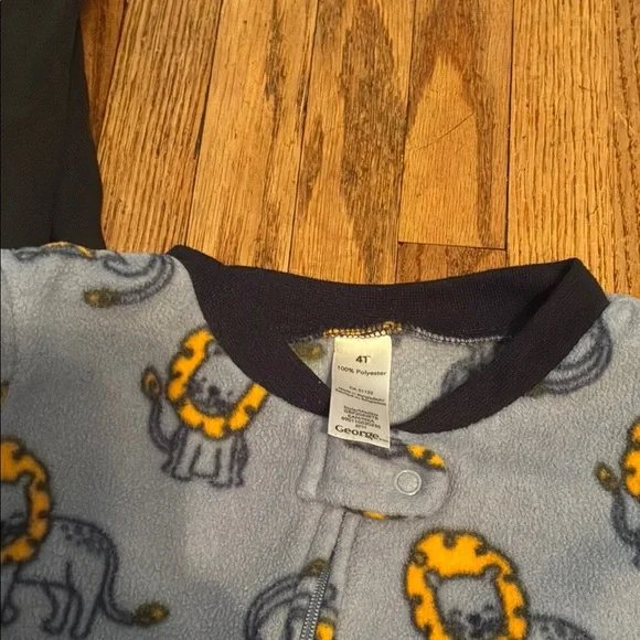 Assorted size 4 winter set - Picture 3 of 11